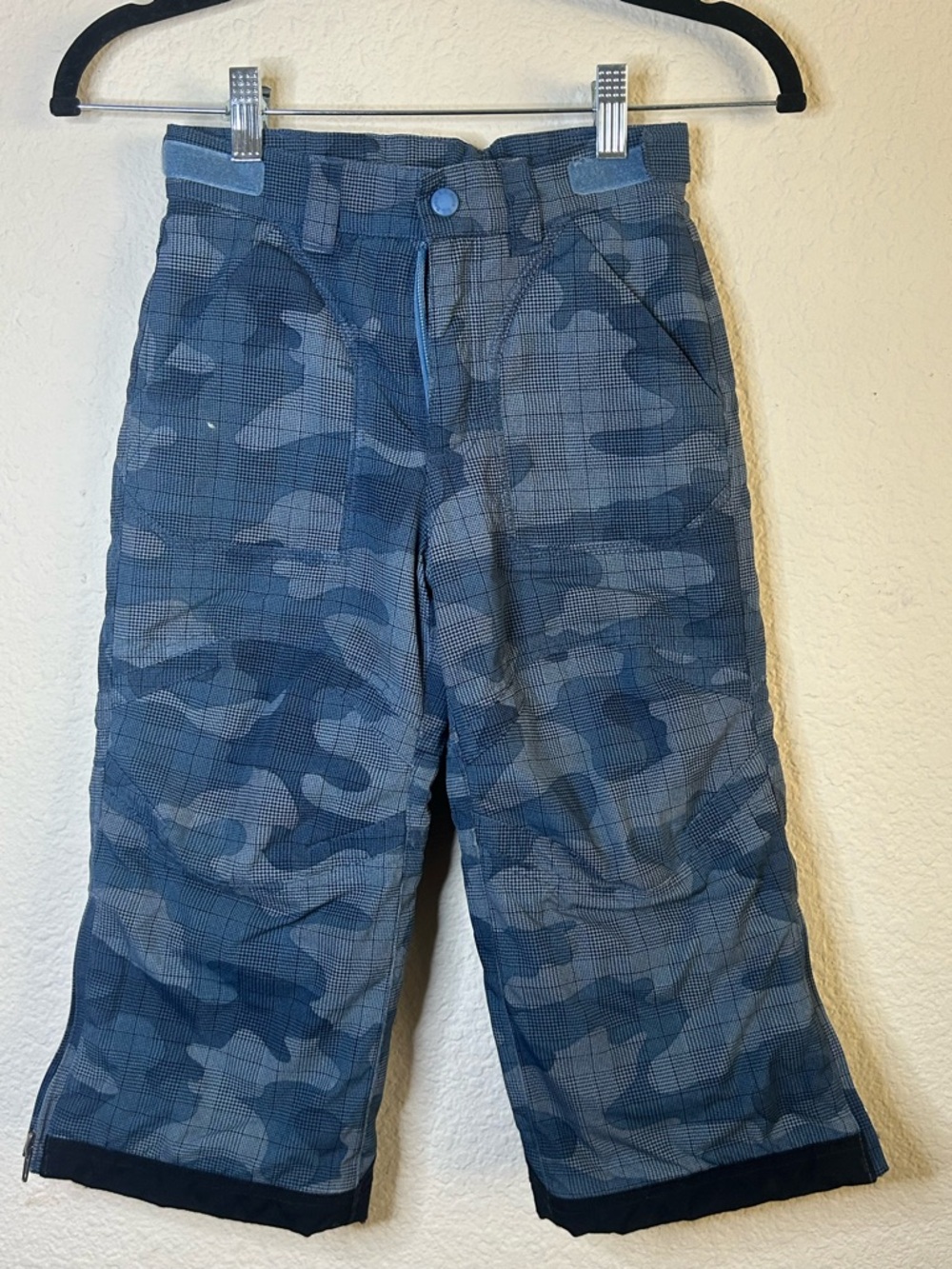 L.L. Bean Kids Blue Camo Lined Snow Pants 4 Winter Warm Ski Snowboard Outdoor
